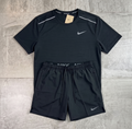 Black Miler set