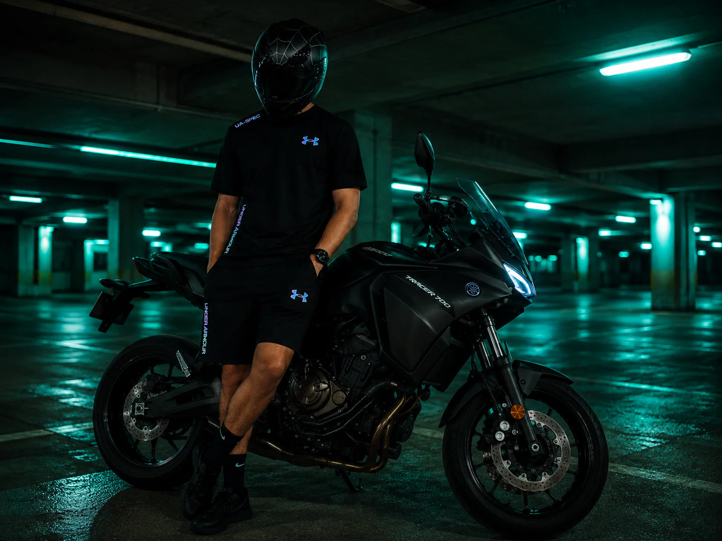 Black reflective UA set